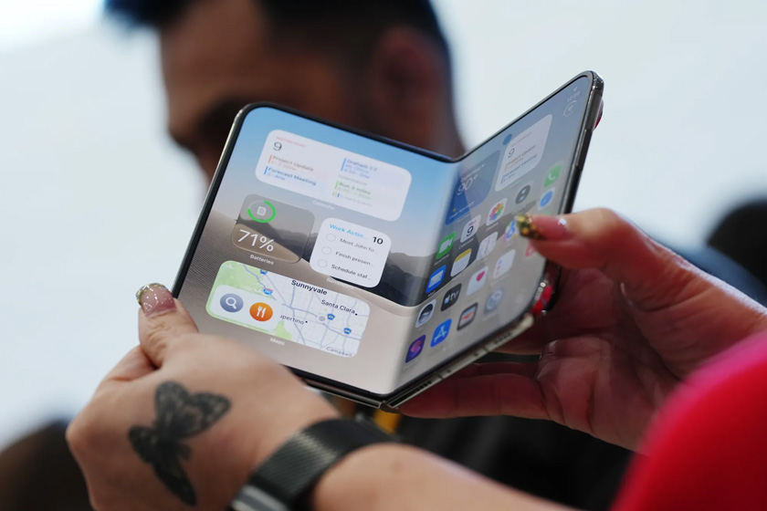 آیفون Duo نخستین گوشی تاشوی اپل